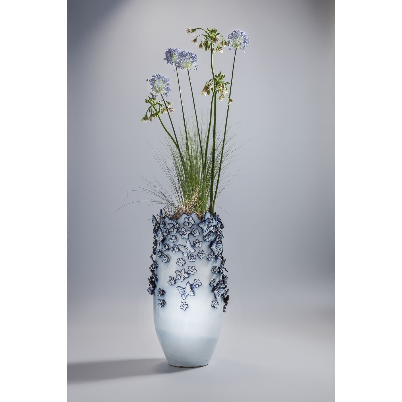 KARE-60464-1400x1400 Vase Butterflies Lightblue 50cm - Image 1