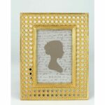 Picture Frame Holes 13x18cm