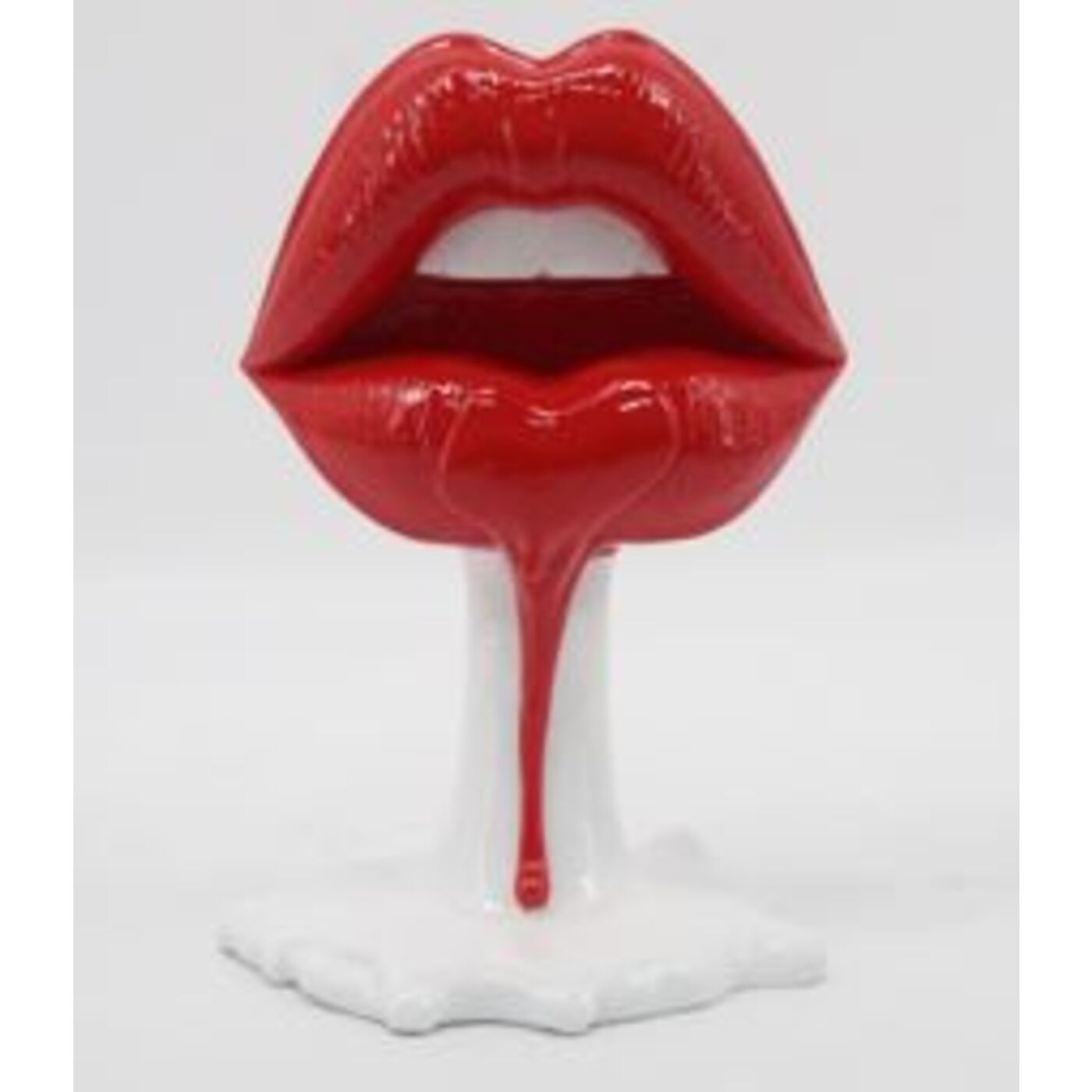 KARE-54808-1400x1400 Deco Object Hot Lips 26cm - Image 1